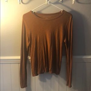 Long sleeved top